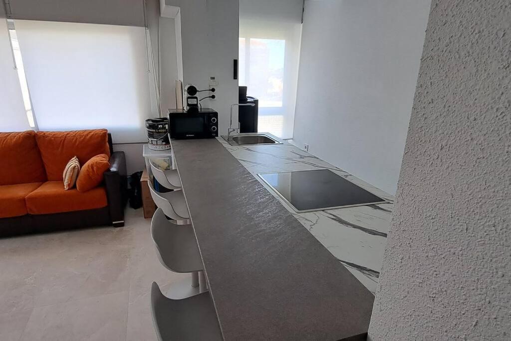 Reformado, A 2Min De Playa, En La Mejor Zona. Apartment Laredo Bagian luar foto