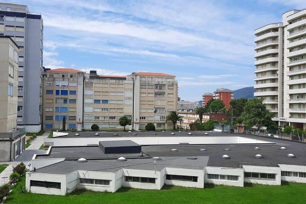 Reformado, A 2Min De Playa, En La Mejor Zona. Apartment Laredo Bagian luar foto